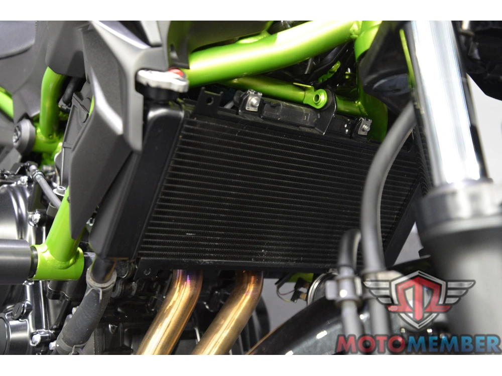 2022 Kawasaki Z650 alt