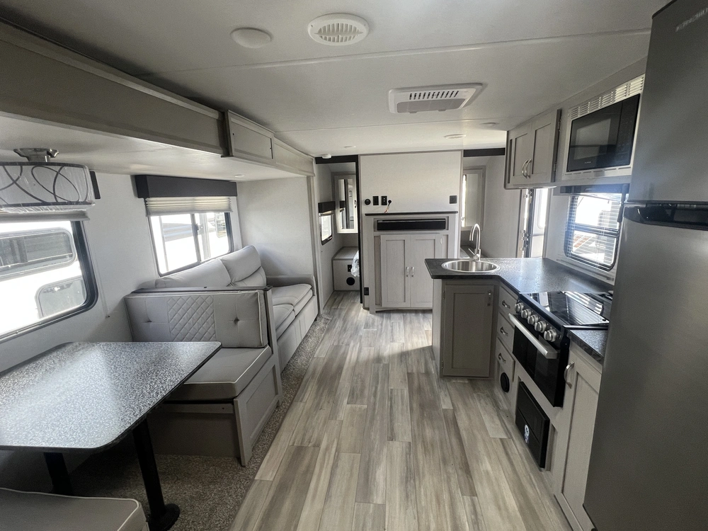 2023 Forest River Prime Time Tracer Le 260 Bhsle alt