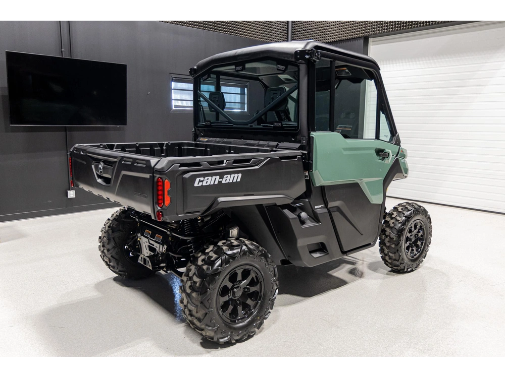 2026 Can-am 8utd alt
