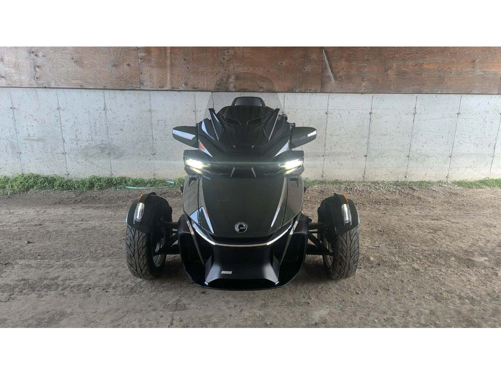 Can-am Rt Sea-to-sky Used 2023 alt