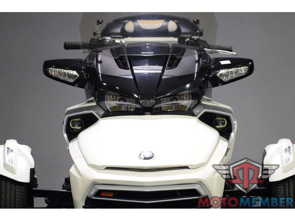 2016 Can-am Spyder F3-t Manual alt