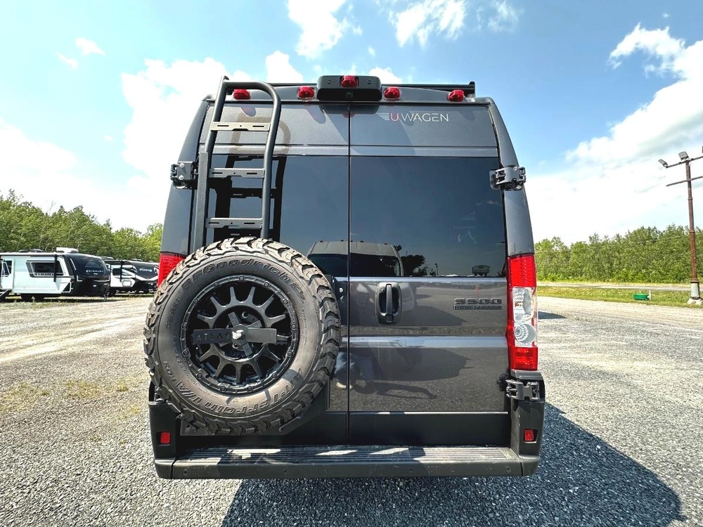2026 Uwagen P5 alt