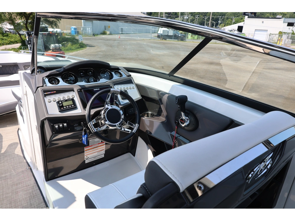 Monterey Boats 298ss 2022 alt