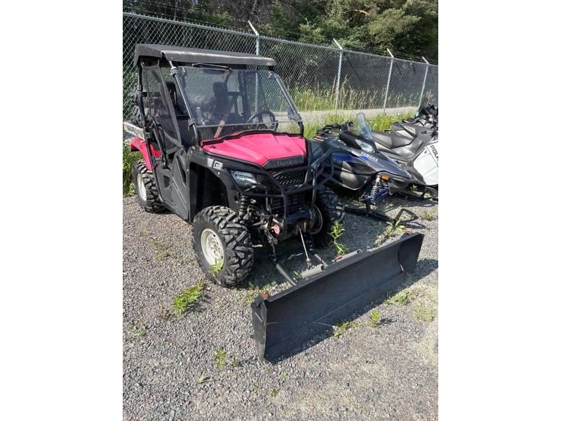 2020 Honda Pioneer 500 alt