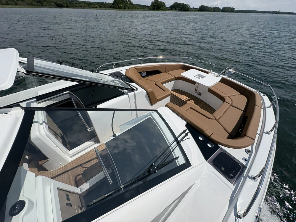 Jeanneau Th 38 2027 alt