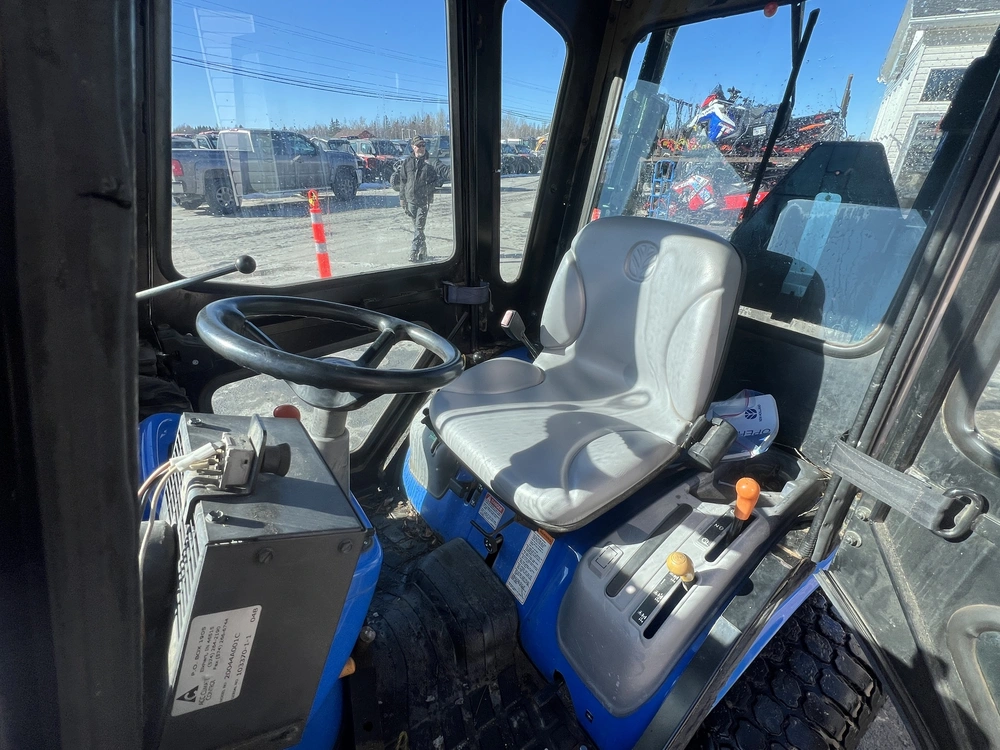 2015 New Holland Boomer T1110 alt
