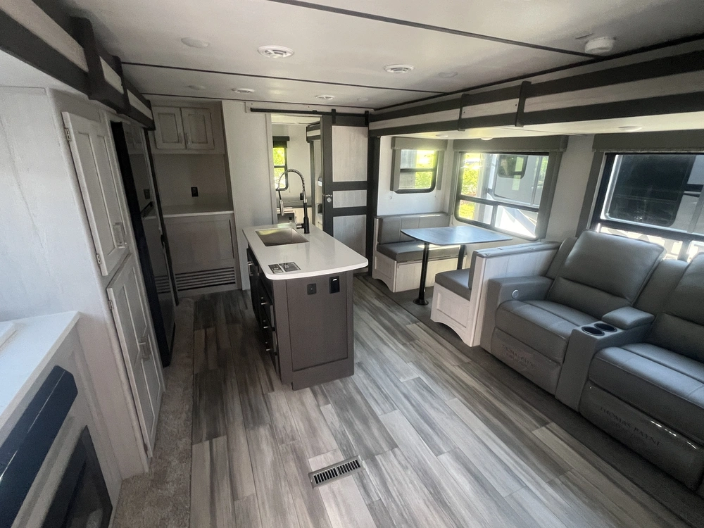 2023 Keystone Rv Sprinter 341 Bik alt