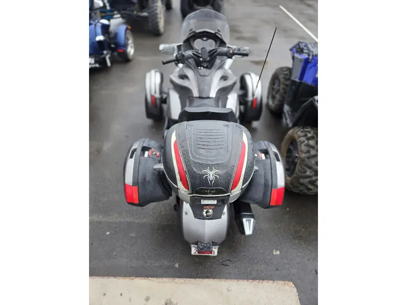 Can-Am Spyder ST LTD 2014
