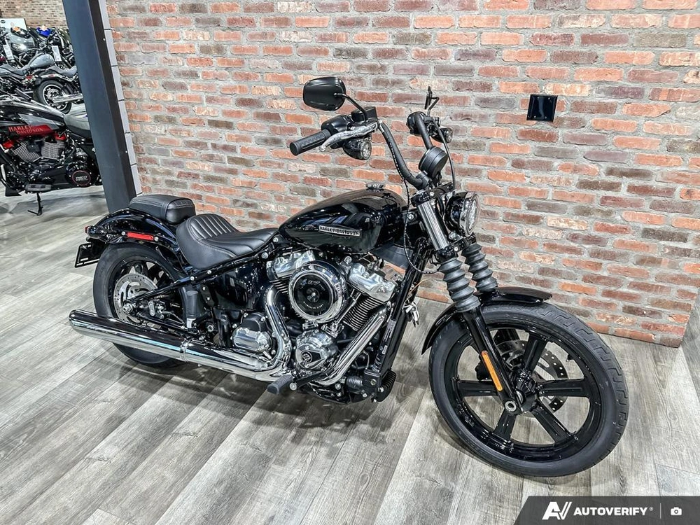 2026 Harley-davidson Street Bob alt