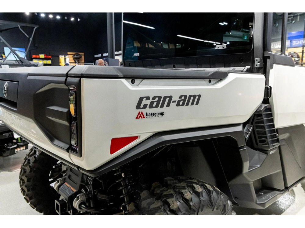2026 Can-am Defender Ltd Hd11 8jtd alt