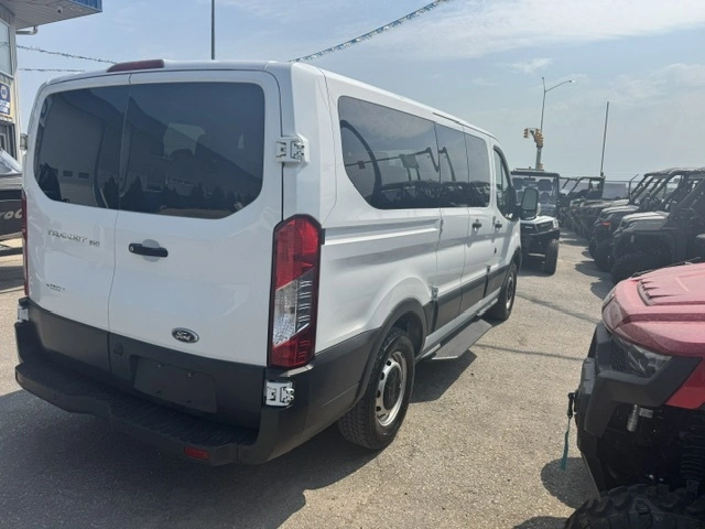 2018 Ford Transit Xlt alt
