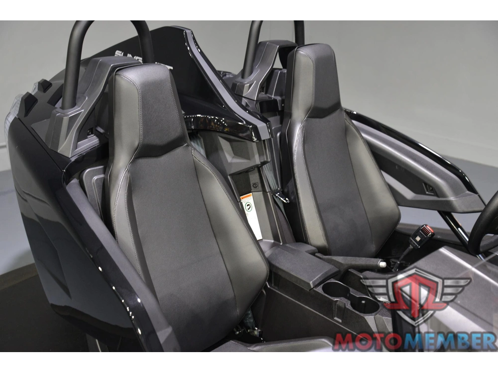 2025 Slingshot S Autodrive alt