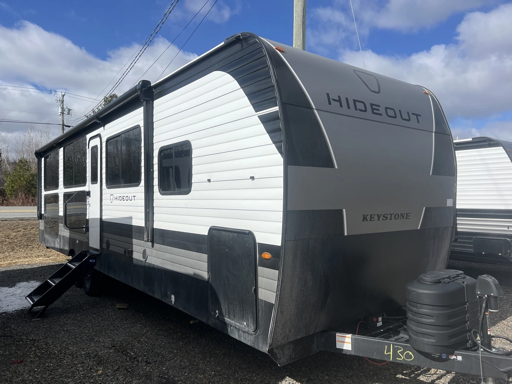 2026 Keystone Rv Hideout 31 Sunroom alt