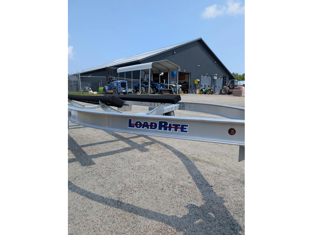 2026 Load Rite 1200lb Al alt