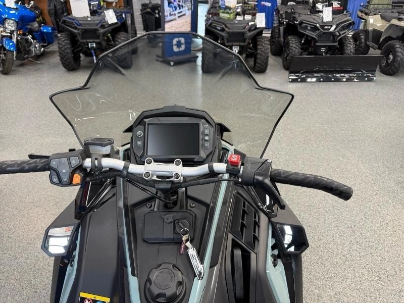 2026 Polaris Polaris Voyageur 650 Adventure Ult alt