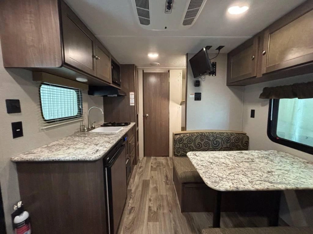 Keystone Rv Hideout 175lh 2018 alt