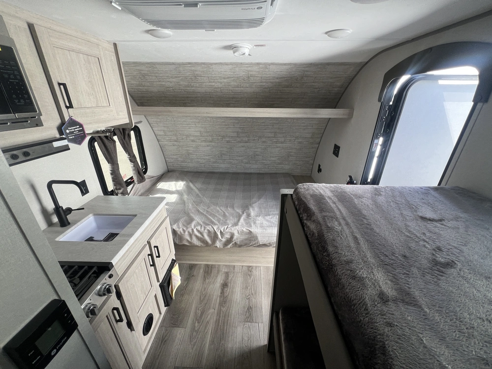 2026 Coachmen Catalina 134bhx alt