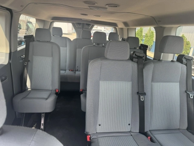 2018 Ford Transit Xlt alt