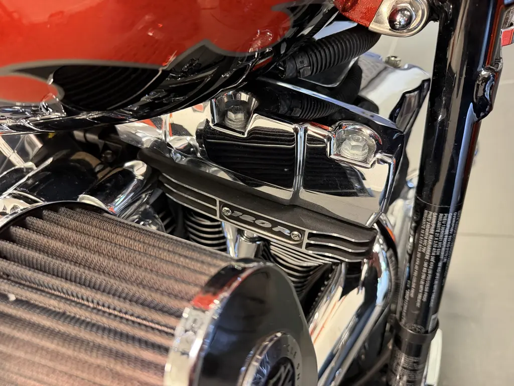 2014 Harley-Davidson CVO BREAKOUTFXSBSE