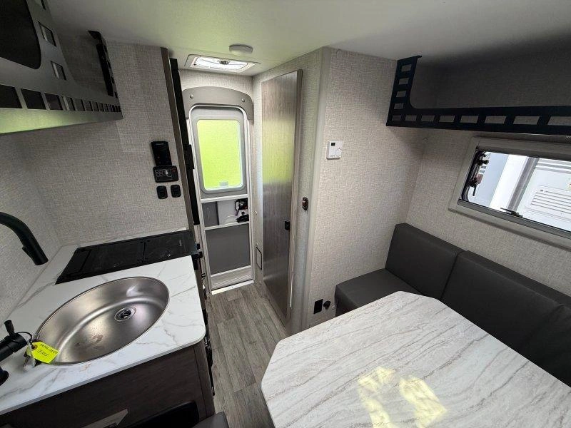 Lance Camper Lance Sq610 2027 alt