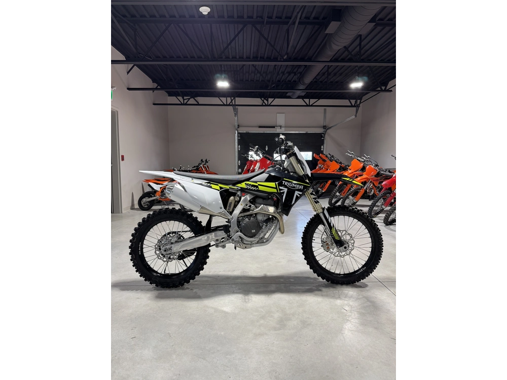 Triumph Tf 250-x 2025 alt