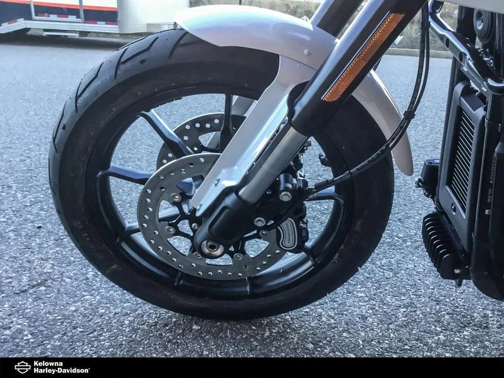 2026 Harley-davidson Fxlrst - Low Rider® St alt