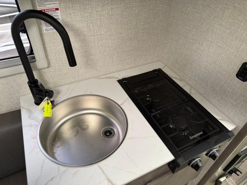 Lance Camper Lance Sq610 2027 alt