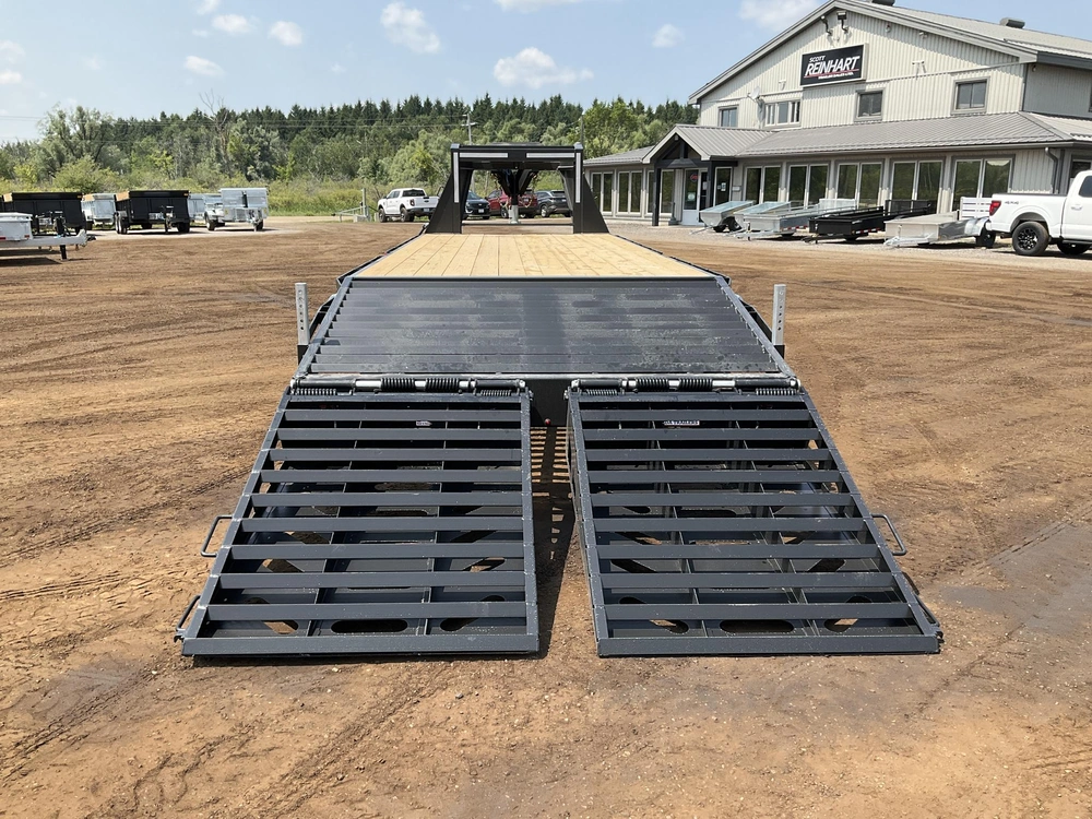 2027 Car Mate Trailers 8.5x25 10.5 Ton Gooseneck Equipment Trailer alt