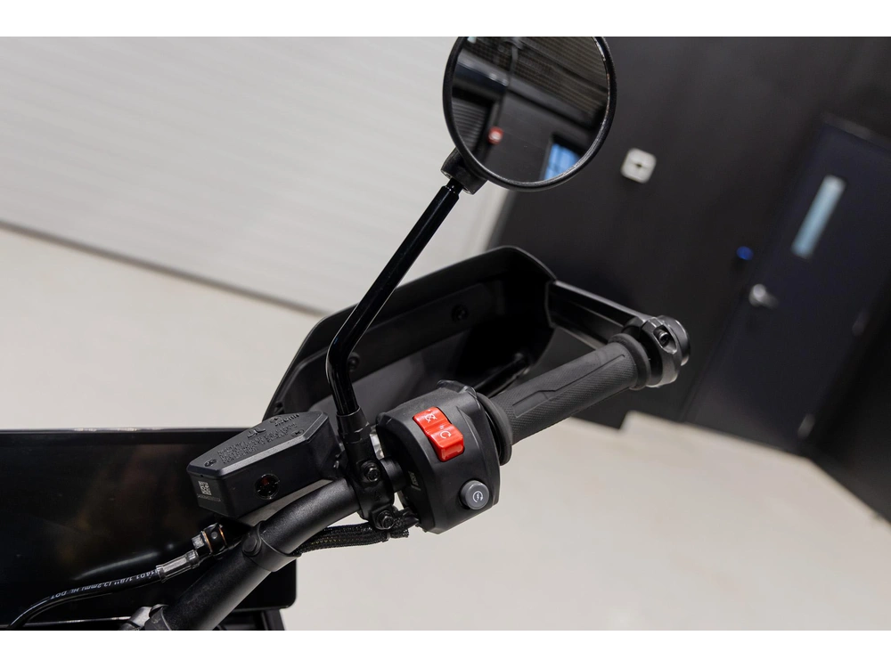 2025 Can-am 2w Origin Ev46-27 alt