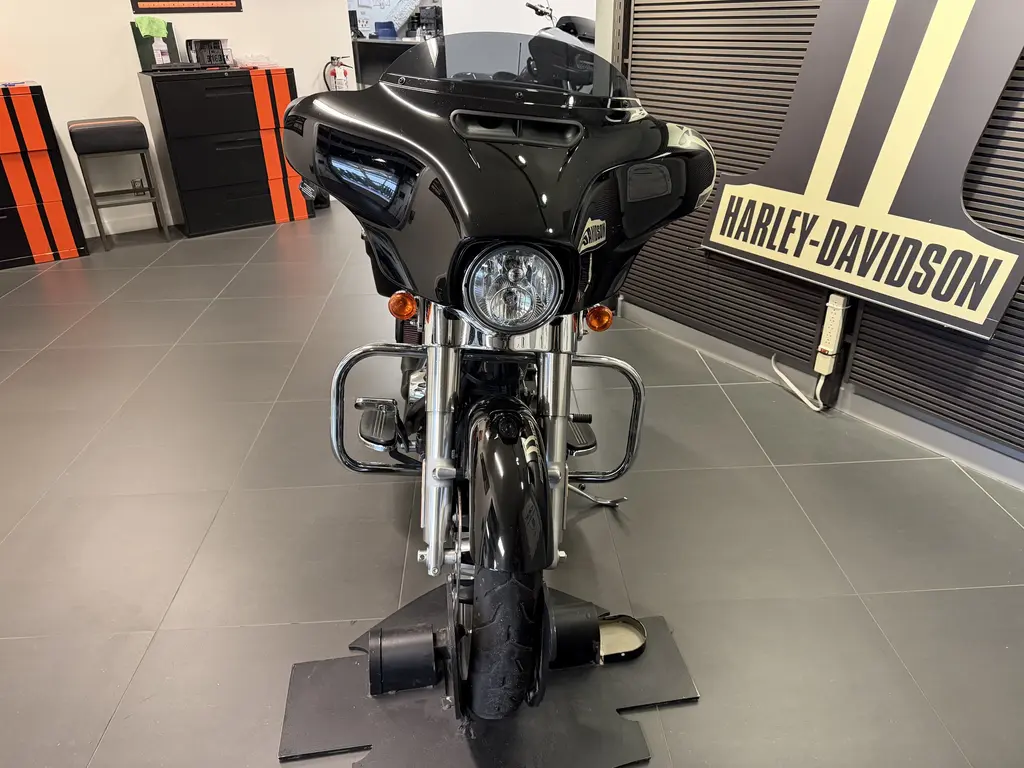 2023 Harley-Davidson FLHX STREET GLIDEFLHX