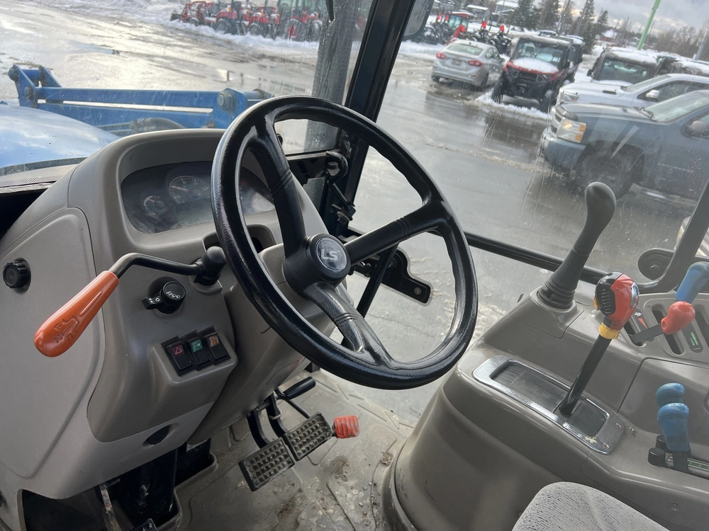 2009 Ls Tractor 7010 alt