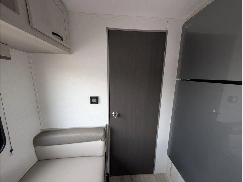 2027 Coachmen Catalina 154rbx alt