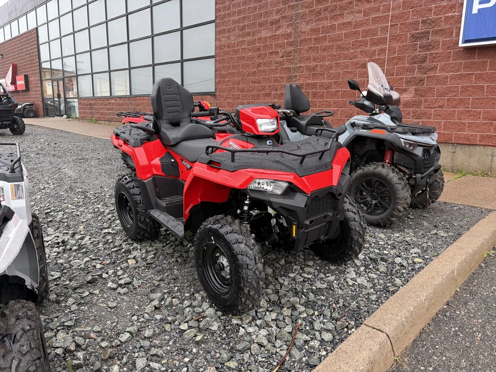 2026 Polaris Sportsman Touring 570 Indy Red alt