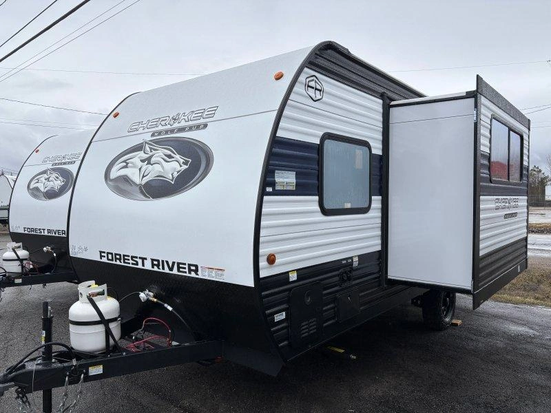 Cherokee Wolf Pup 17 Jw 2026 alt