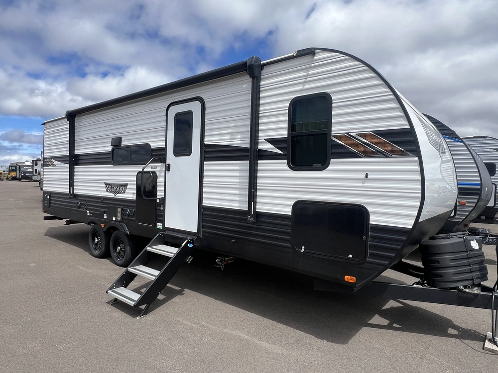 2024 Forest River Wildwood 28dbud alt