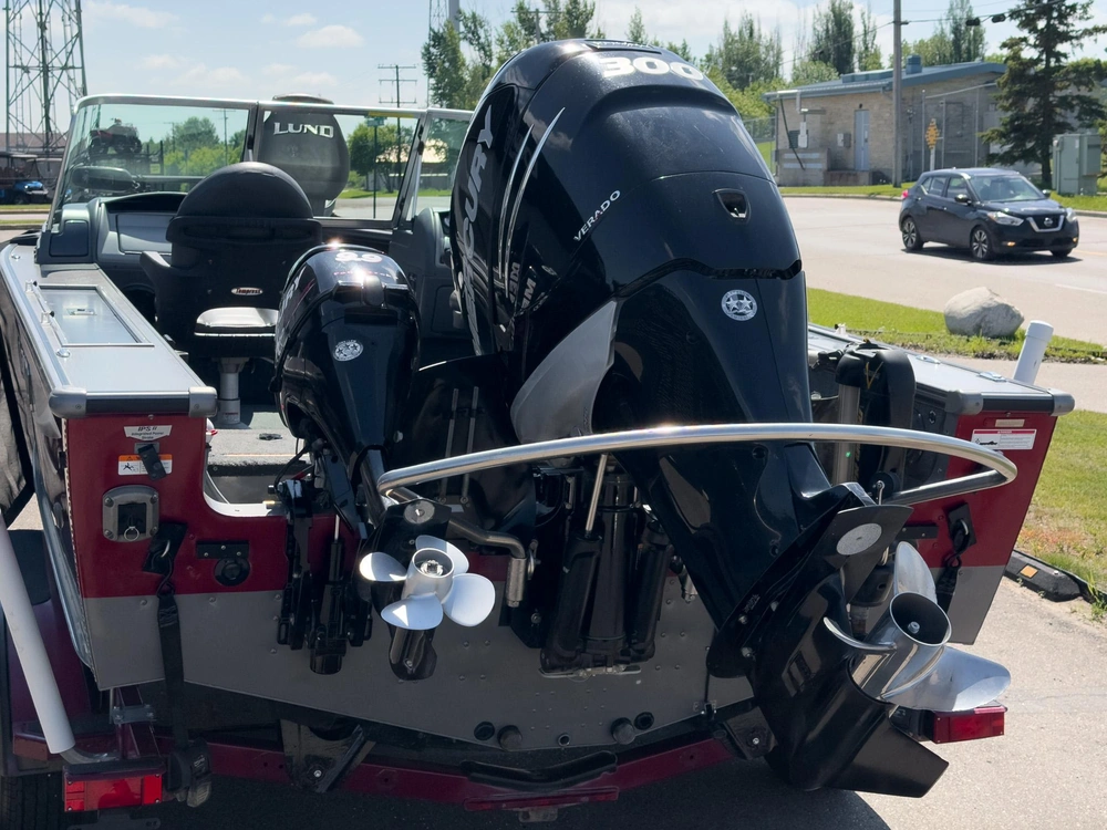 2011 Lund 2075 Pro V alt
