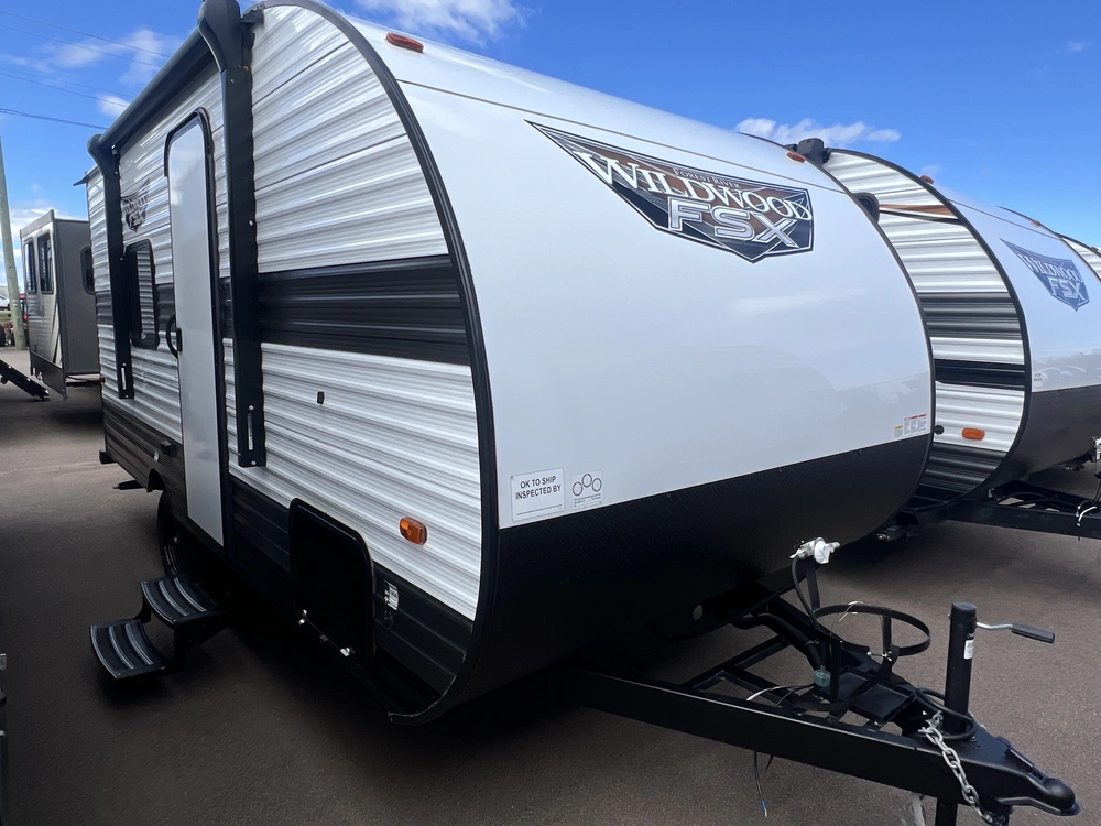 2024 Forest River Wildwood 164rble alt