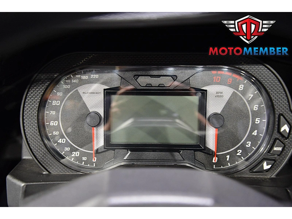 2025 Slingshot S Autodrive alt