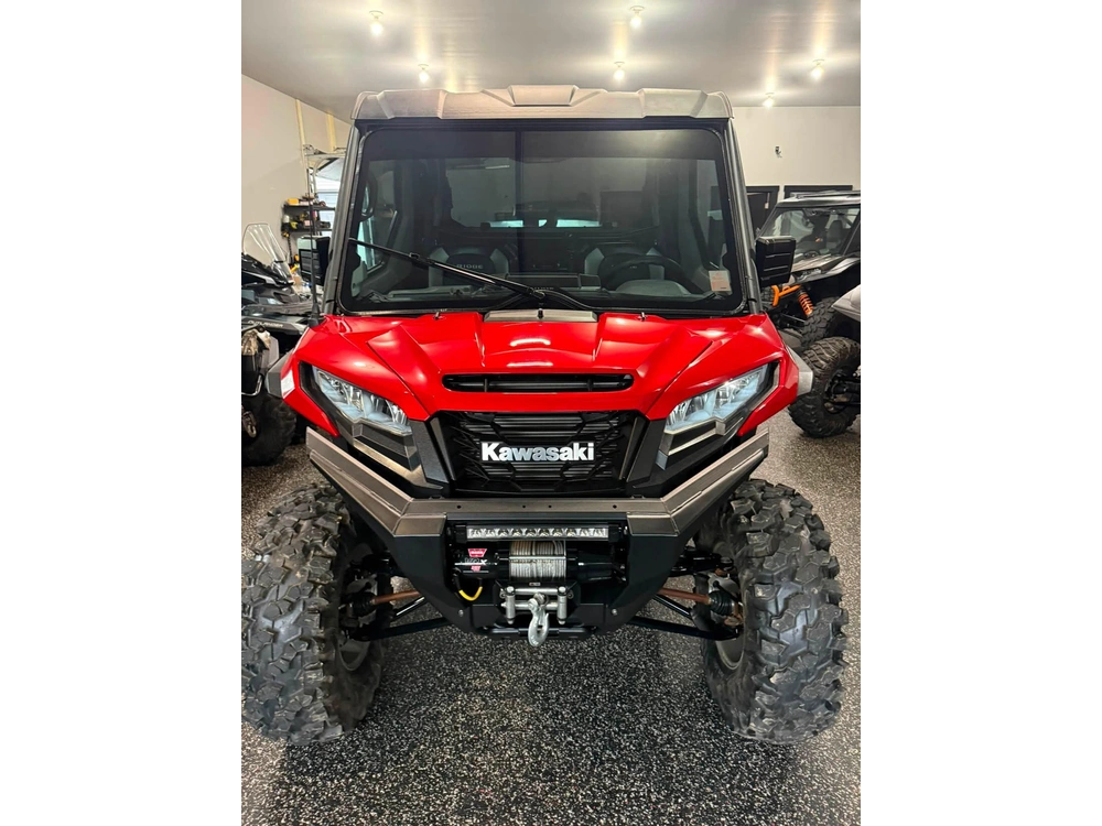 Kawasaki Ridge Creww 2025 alt