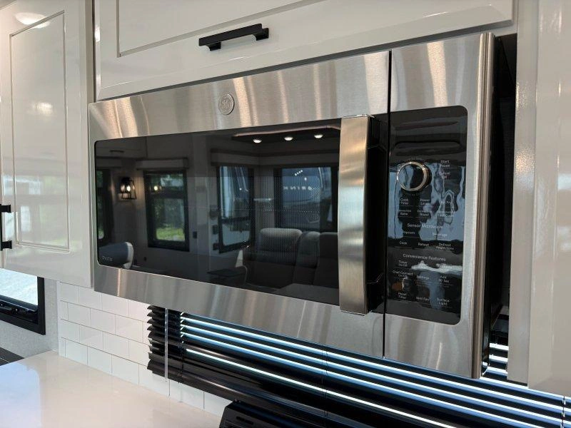 Jayco Pinnacle 38kpts 2026 alt