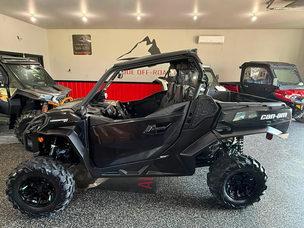 Can-am Commander 700xt 2024 alt