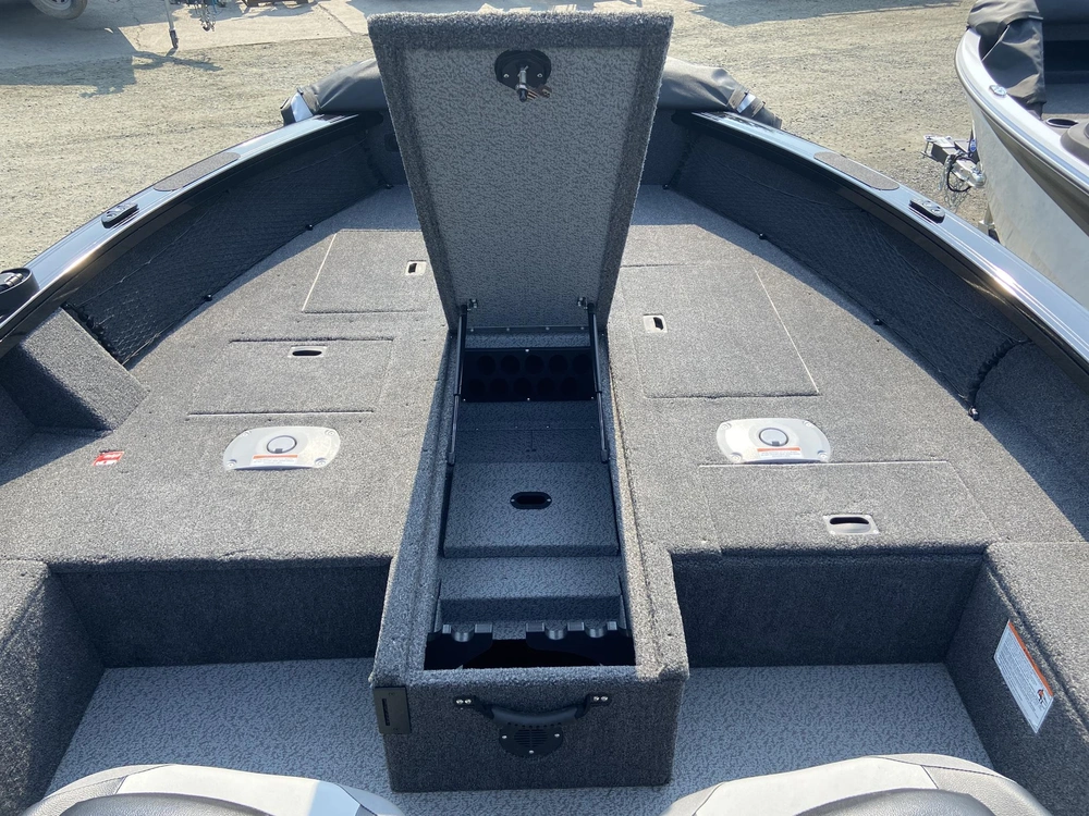 2026 Crestliner 1850 Pro Tiller alt