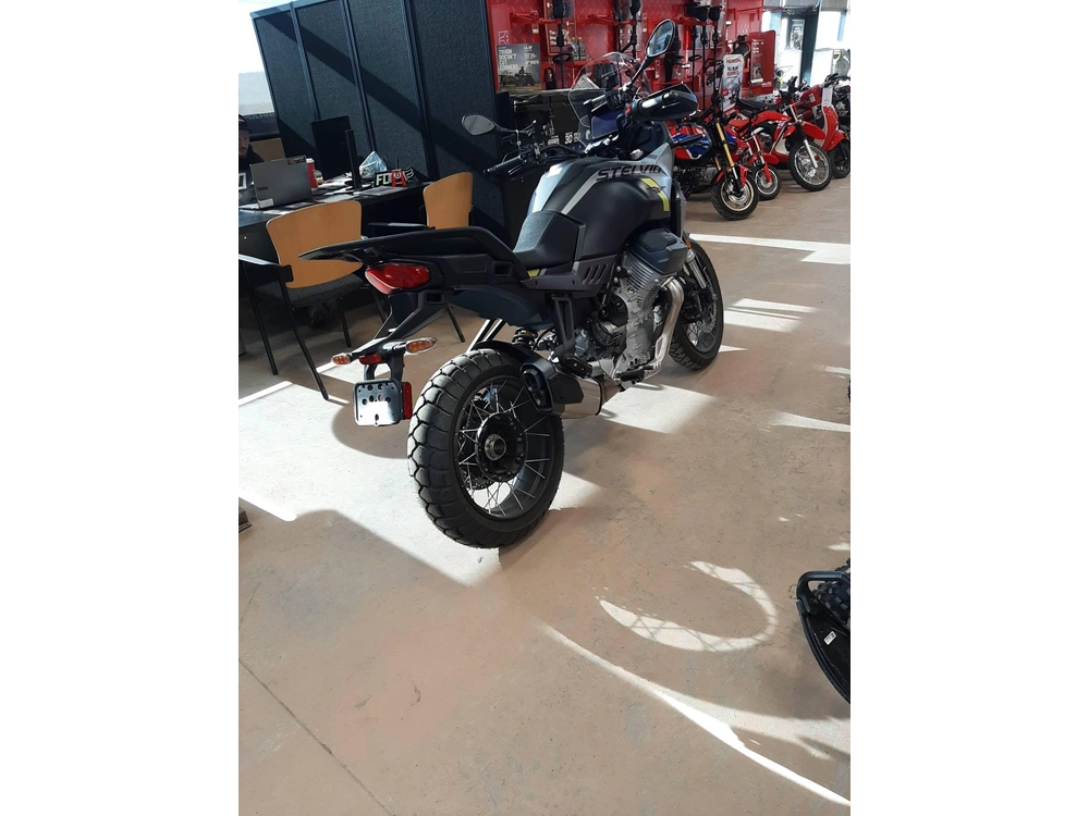 2025 Moto Guzzi Stelvio Aras My25 - Black Vulcano alt