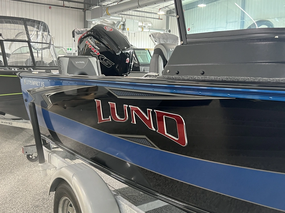 2023 Lund Boat Co 1775 Impact Xs alt