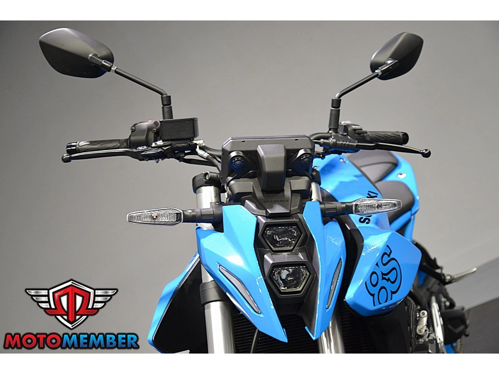 2024 Suzuki Gsx-8s alt