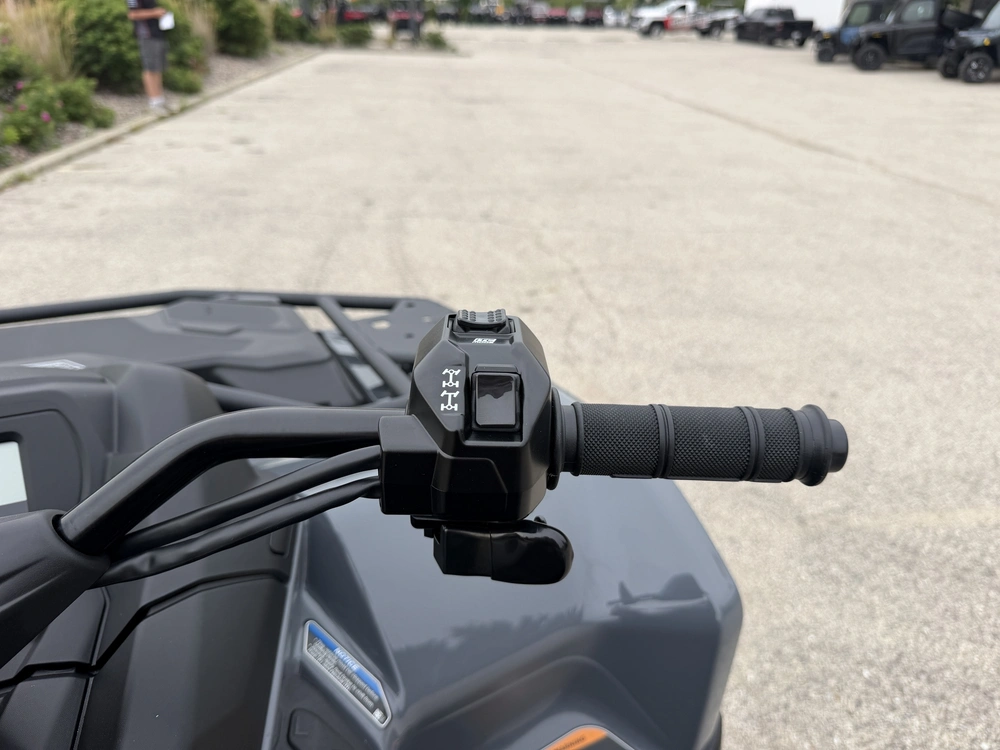 2026 Can-am Outlander Dps 700 alt