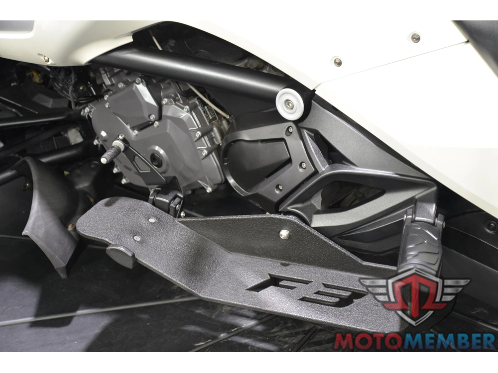 2016 Can-am Spyder F3-t Manual alt