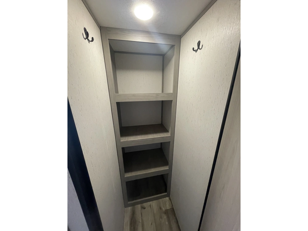 Keystone Rv Coleman 285 Bh 2022 alt