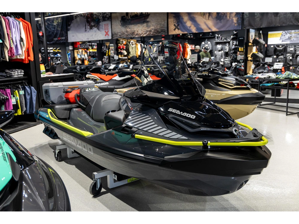 2026 Sea-doo Explorer Pro 230hp 16ta alt