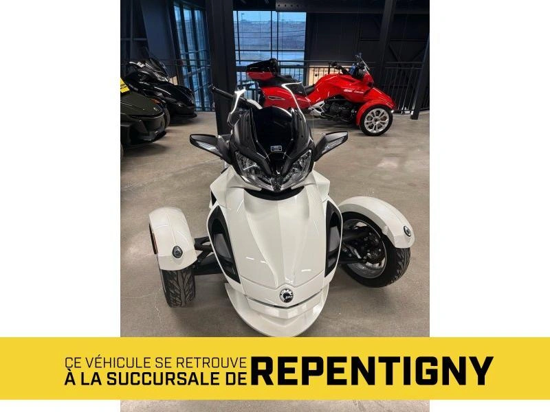 Can-Am Spyder ST 2014
